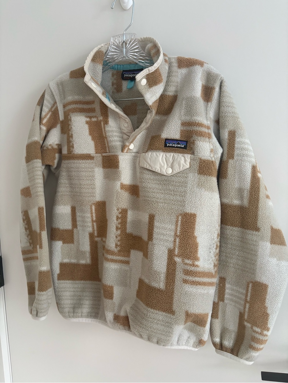Patagonia Synchilla Fleece Snap T 1/4 Pullover Cream & Brown Geo Block Print S